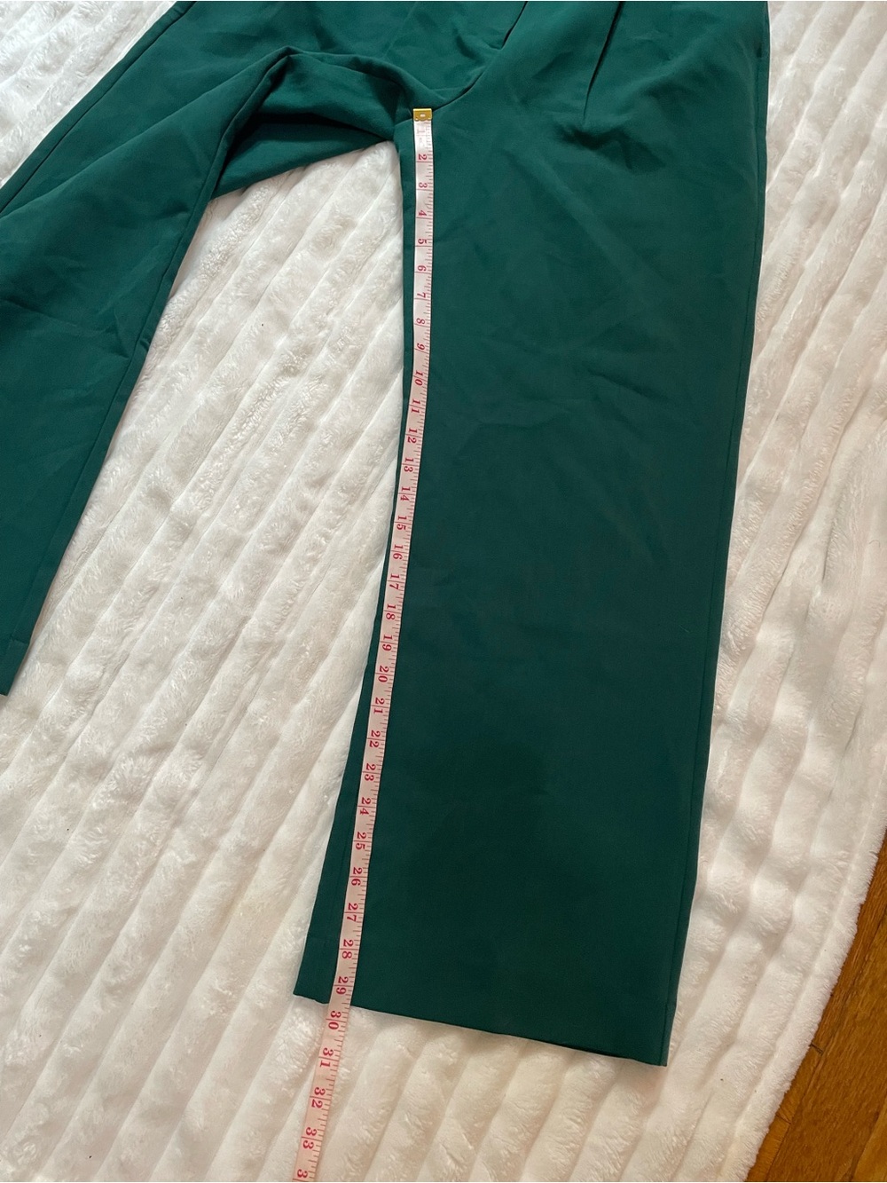 Abercrombie & Fitch Wide-Leg High-Rise Pants in Forest Green - Picture 9 of 16